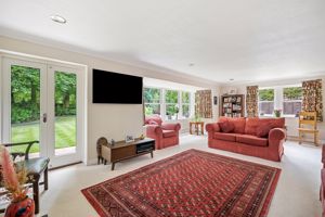 Sitting Room- click for photo gallery